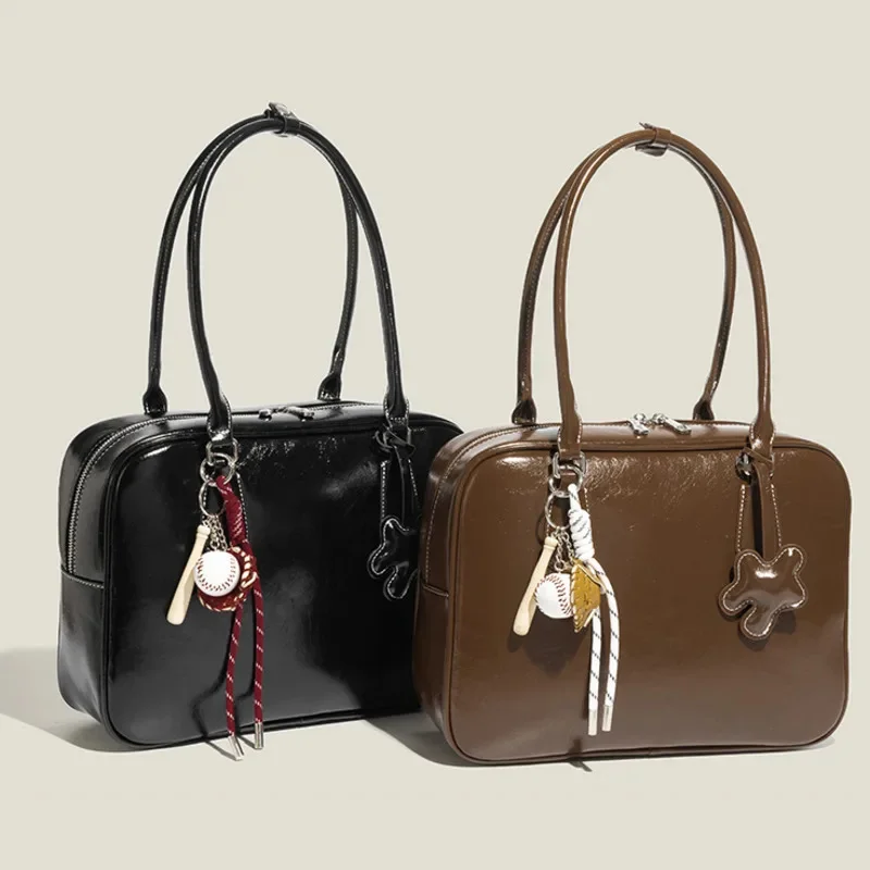 

Retro Boston Bag Women Tote 2025 New Large Capacity PU Leather Tote Commuter Hand Bill Shoulder Bag Birthday Present