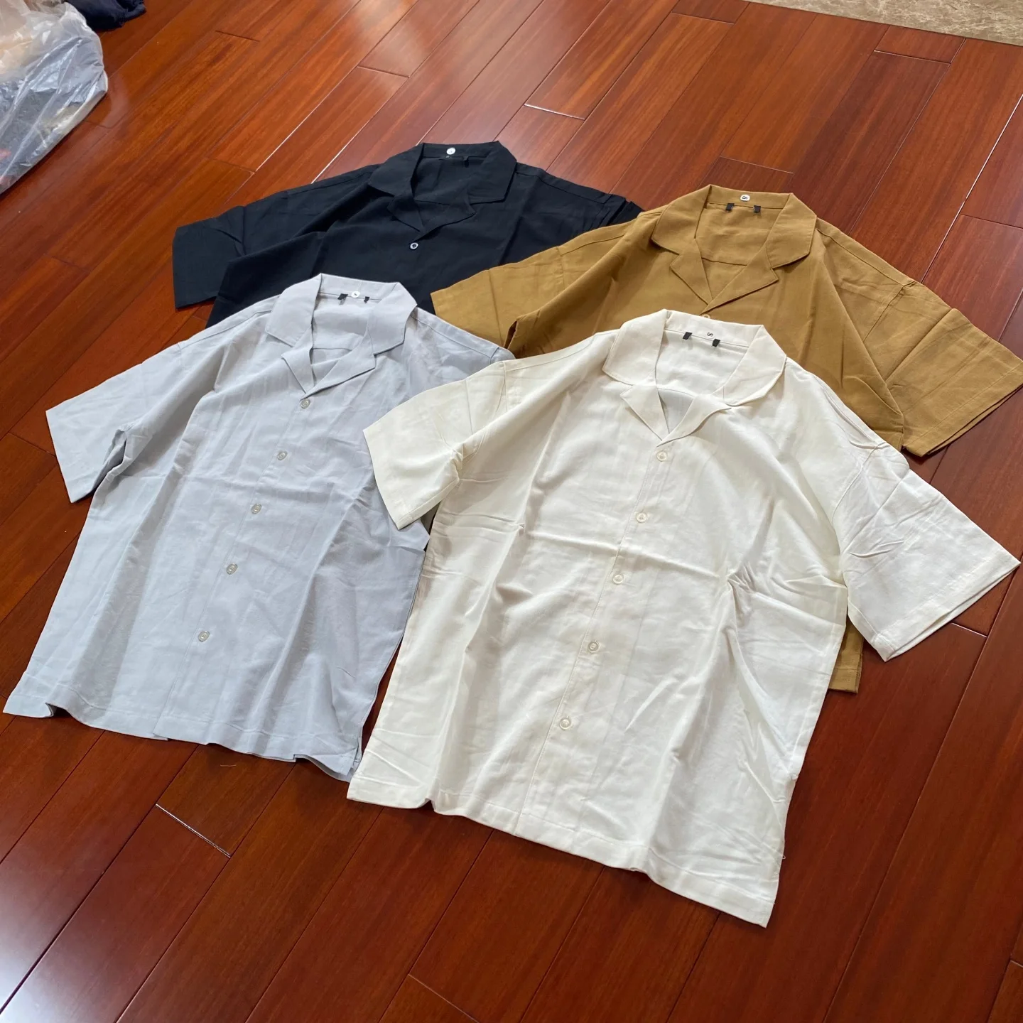 

Men's Cotton Linen Washed Breathable Cuban Collar Shirt Summer Loose Short Sleeve Comfortable Standard Fit Casual Style Shirt