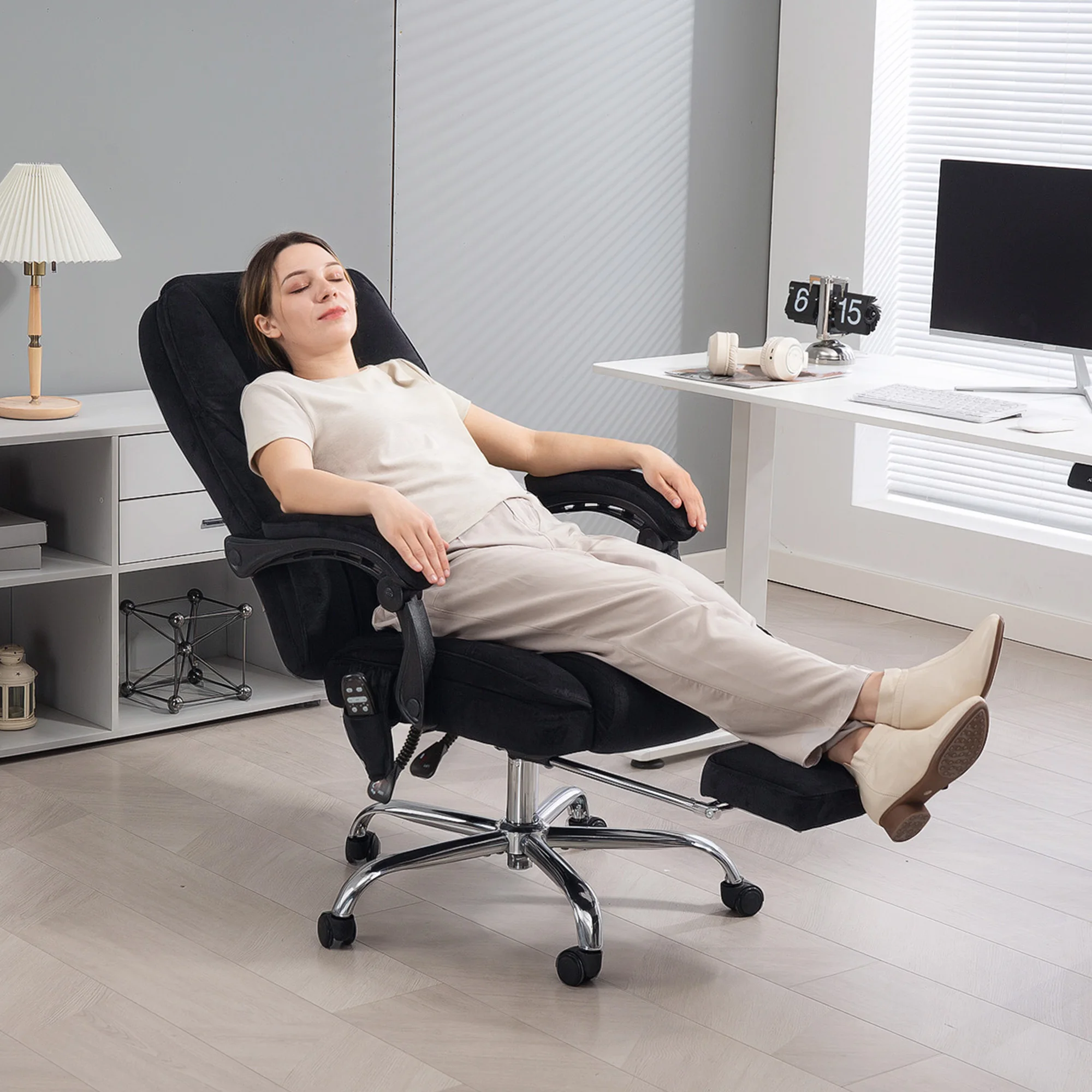 Chaise de bureau massante, chaise d'ordinateur inclinable chauffante avec hauteur réglable et repose-pieds, noire
