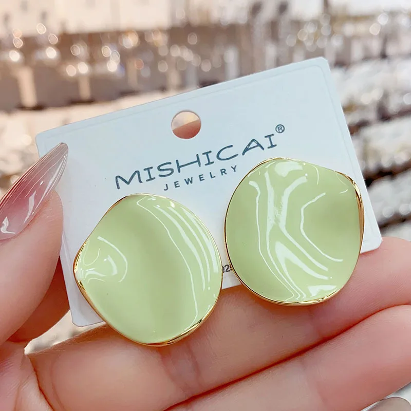 

European American Retro Enamel Stud Earrings, Irregular 925 Sterling Silver Needle, Luxury Minimalist Cold Style Ear Jewelry Gif