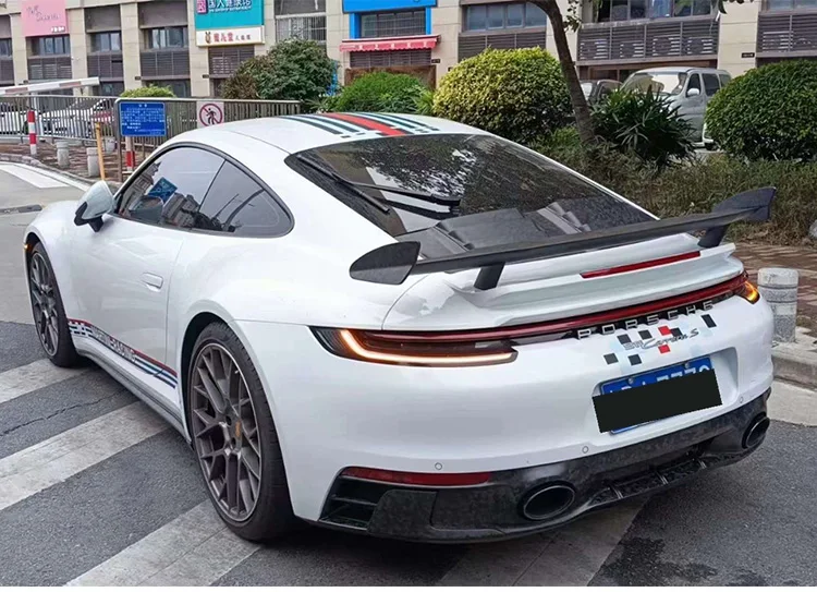 

suitable for suitable for TOP Style Carbon Fiber Rear Spoiler Performance Parts for Porsche 911 992