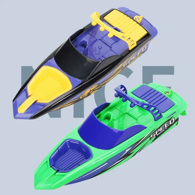 RC Boten Magische Wei 3324 2,4 GHz Afstandsbediening Speedboot Mini Carrier Escort Mini Afstandsbediening Schip Elektrisch speelgoed voor kinderen