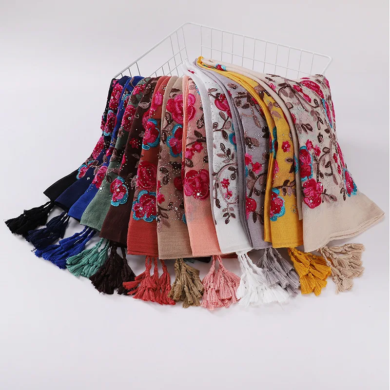 Embroidery Cotton Linen Hajib Scarf Floral Printed Hijabs High Quality Shawls Soft Fringed Scarf Shawls Islamic Ladies Headwear