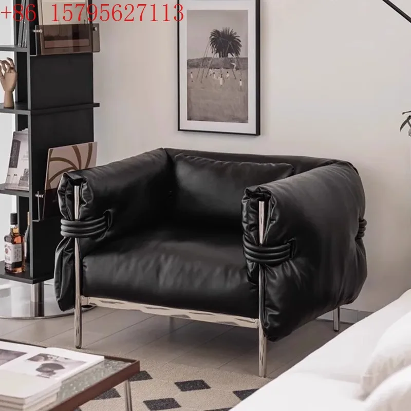 

Классический средневековый диван Bauhaus Lifu, дизайнерский диван для одной гостиной, черный кожаный диван с кошачьими когтями из нержавеющей стали
