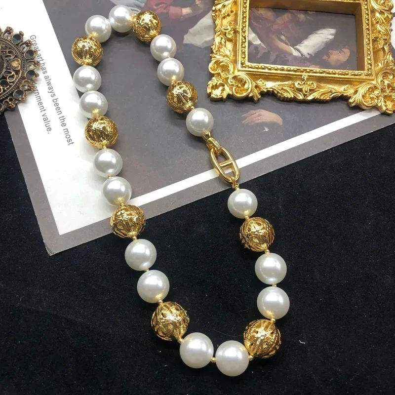 Vintage Jewelry Necklace for Women Luxury Imitation Pearl Golden Toned Beaded Perfect for Wedding Evening Party Luxury Fashion
