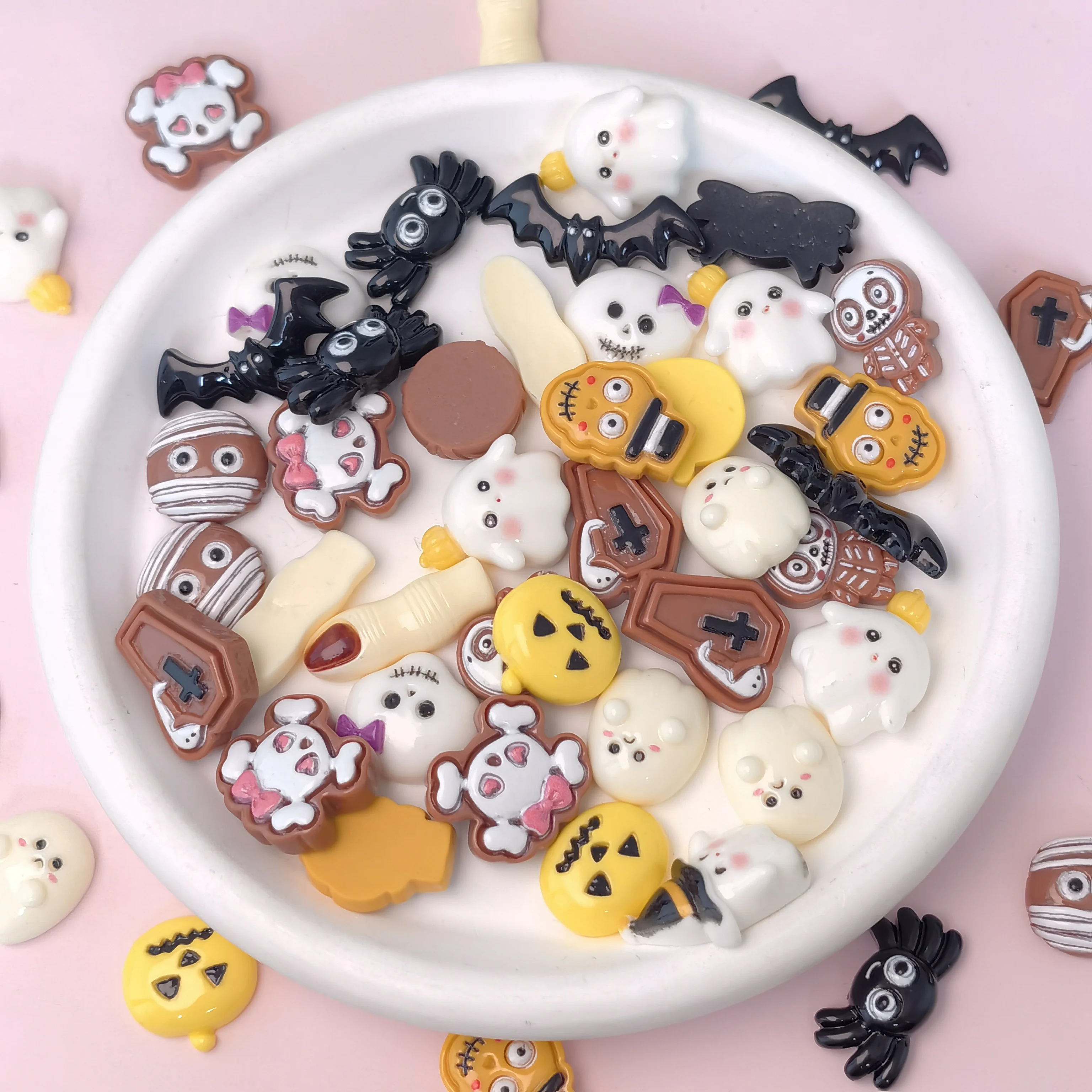 Mini Resin Ghost Bat Halloween Nail Craft Flatback Cabochons Phone Decoration DIY Jewelry Making Accessories