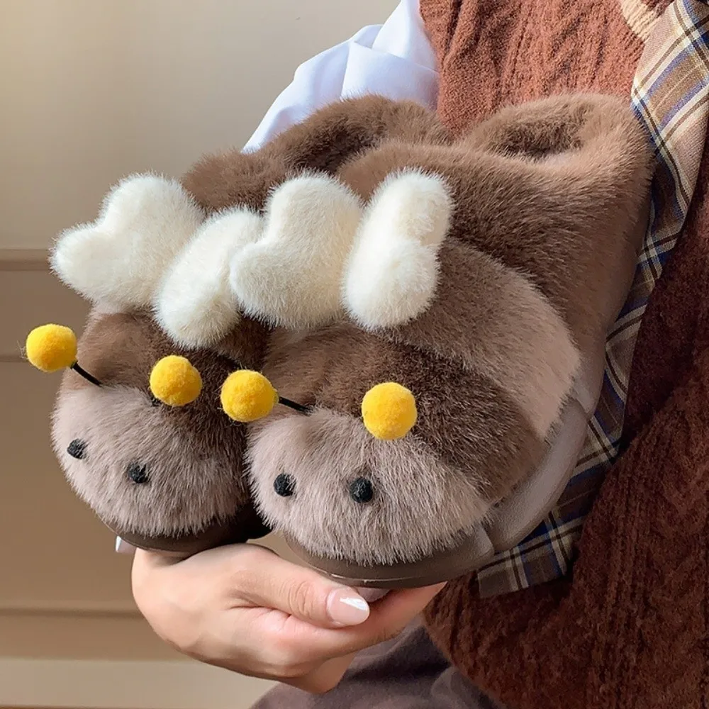 

Kawaii 3D Little Bee Cartoon Bee Plush Slippers Fluffy Cartoon Warm Fur Slippers Anti Slip Student Y2K Bee Slippers Women