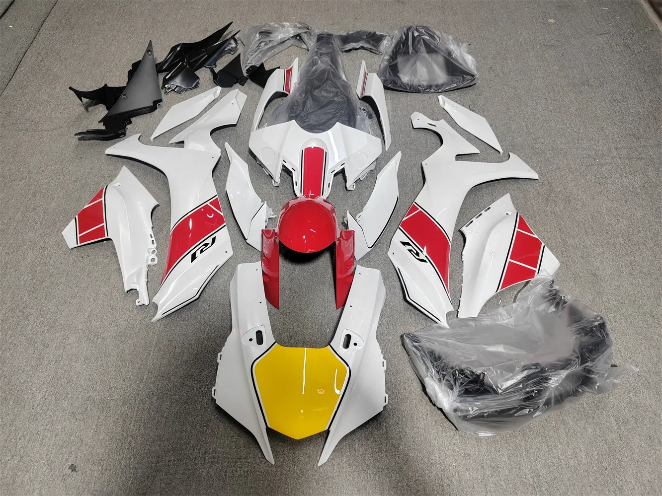 

Motorcycle ABS Injection Bodywork Fairing Kit For Yamaha YZF R1 YZFR1 2021 2022 2023 Motorcycle Shell Fairing Spoiler Bodywork
