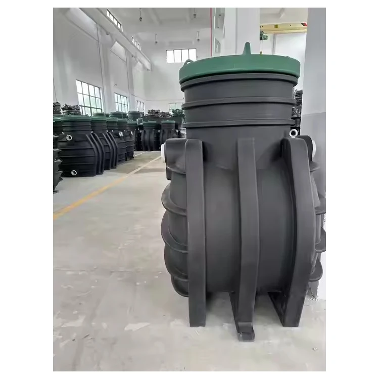 Serbatoio di purificazione delle acque reflue domestiche nel trattamento delle acque reflue domestiche decentralizzato senza potenza o manutenzione.