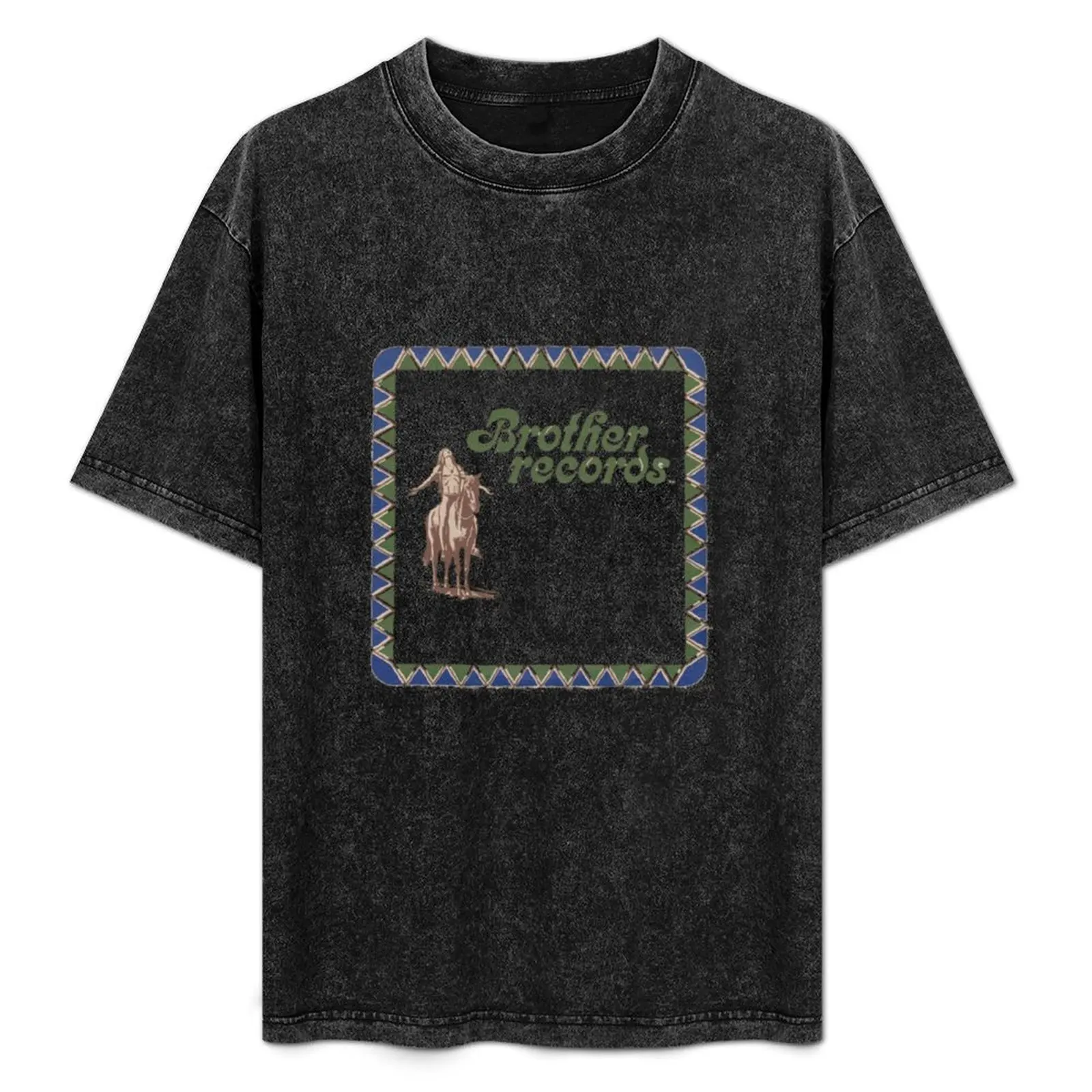 

Brother Records Logo T-Shirt Worker Basic Short Sleeve Tee