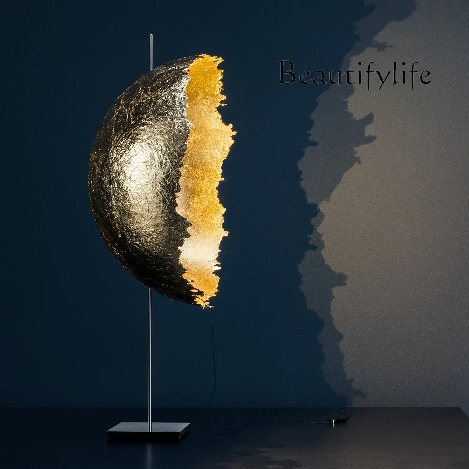 Postmodern Personality Bedroom Decoration Table Lamp Nordic Simple Creative Semicircular Nutshell Reading Lamp