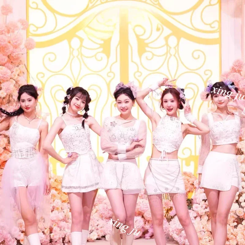 Kpop Koreanische Sänger Konzert Outfit Gruppe Leistung Tragen Jazz Dance Straße Kleidung Frauen Party Weiß Crop Tops Bühne Dünnes Kleid