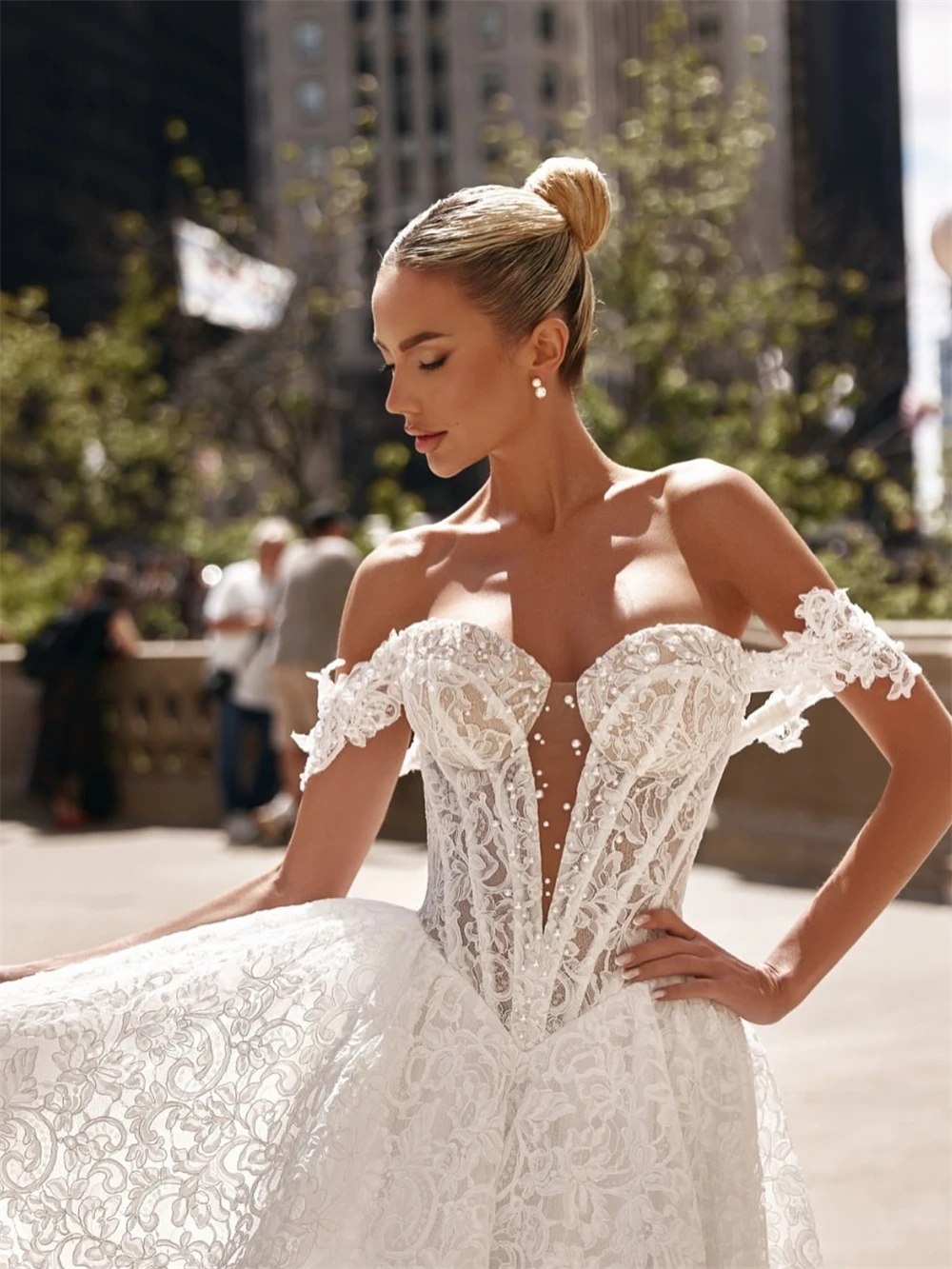 

Customized Elegant White Organza Wedding Dress Formal Sweetheart Long Sleeves Bridal Gown Boho A-Line Court Train Robe de mariée