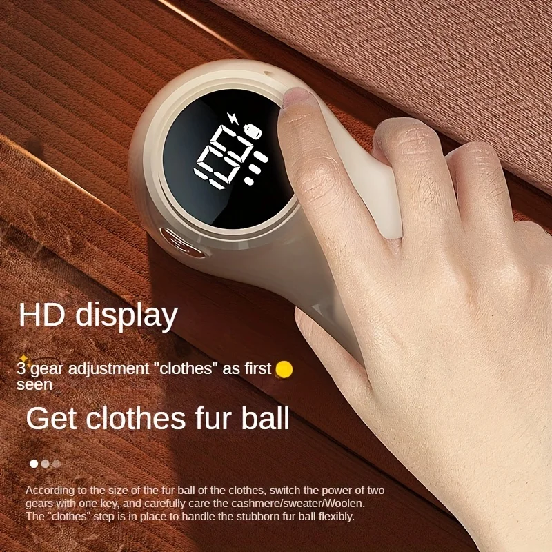 Hairball Trimmer for Clothes - Portable & Compact Hair Remover!