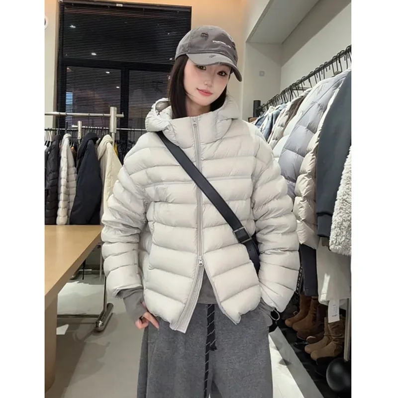2026 New Style Women's Puffer Jacket Cotton Coat Hooded Loose Warm Short Korean Version Biscuit Rib Bone Design Cold Proof