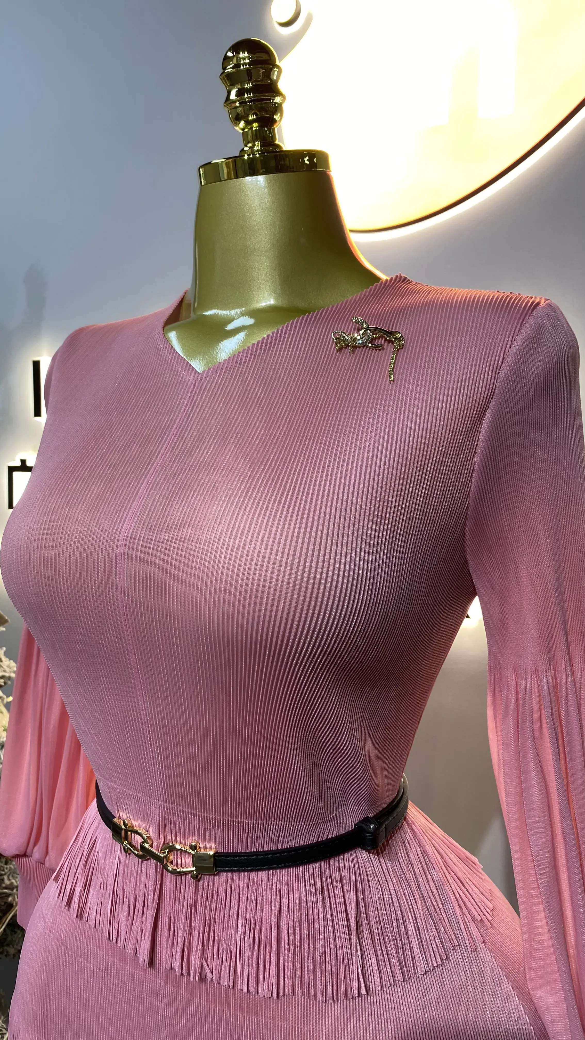 Elegant pleated skirt for summer parties, hooded sleeves, plus size, ruffled waistline, sweet pleats-GZXX271