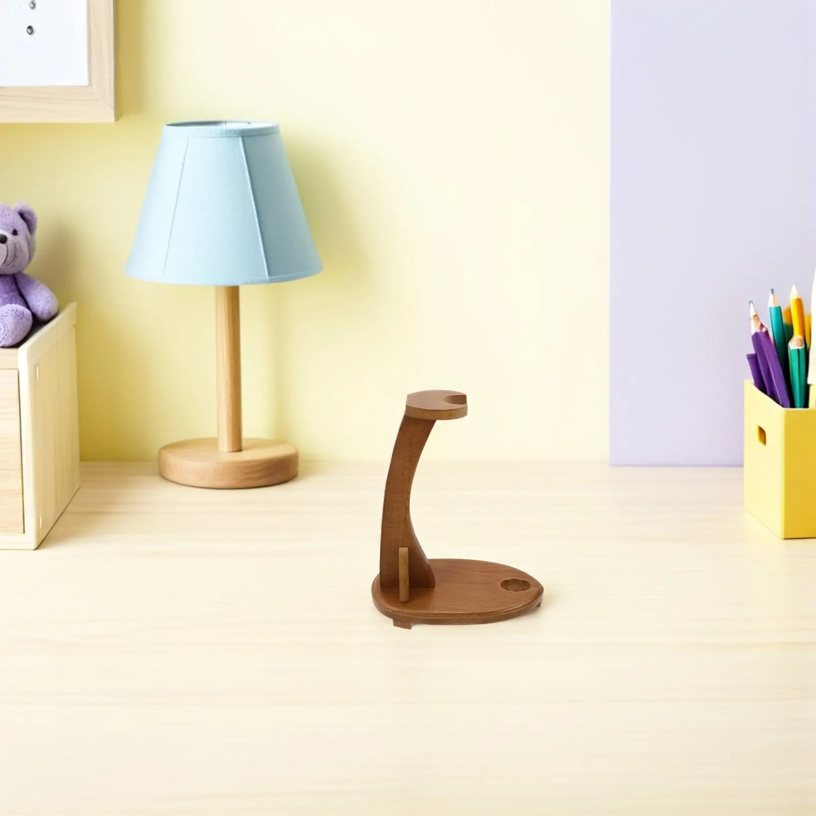 Swan-Shaped Vertical Display Stand Solid Density Board Upright Tanto Holder Floor Standing Rack for Home Office