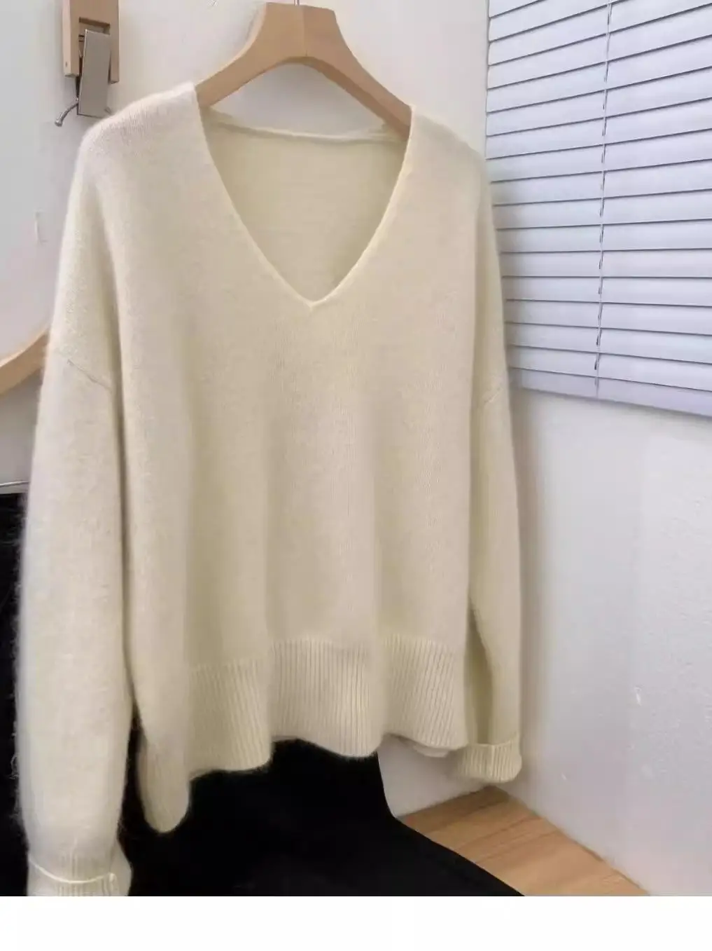 

Свитера Джемперы Пуловеры Женские получерепахи Зима Западный стиль Необработанный край Концерт Ежедневный фестиваль Альтернативная рок-группа Панк-файт