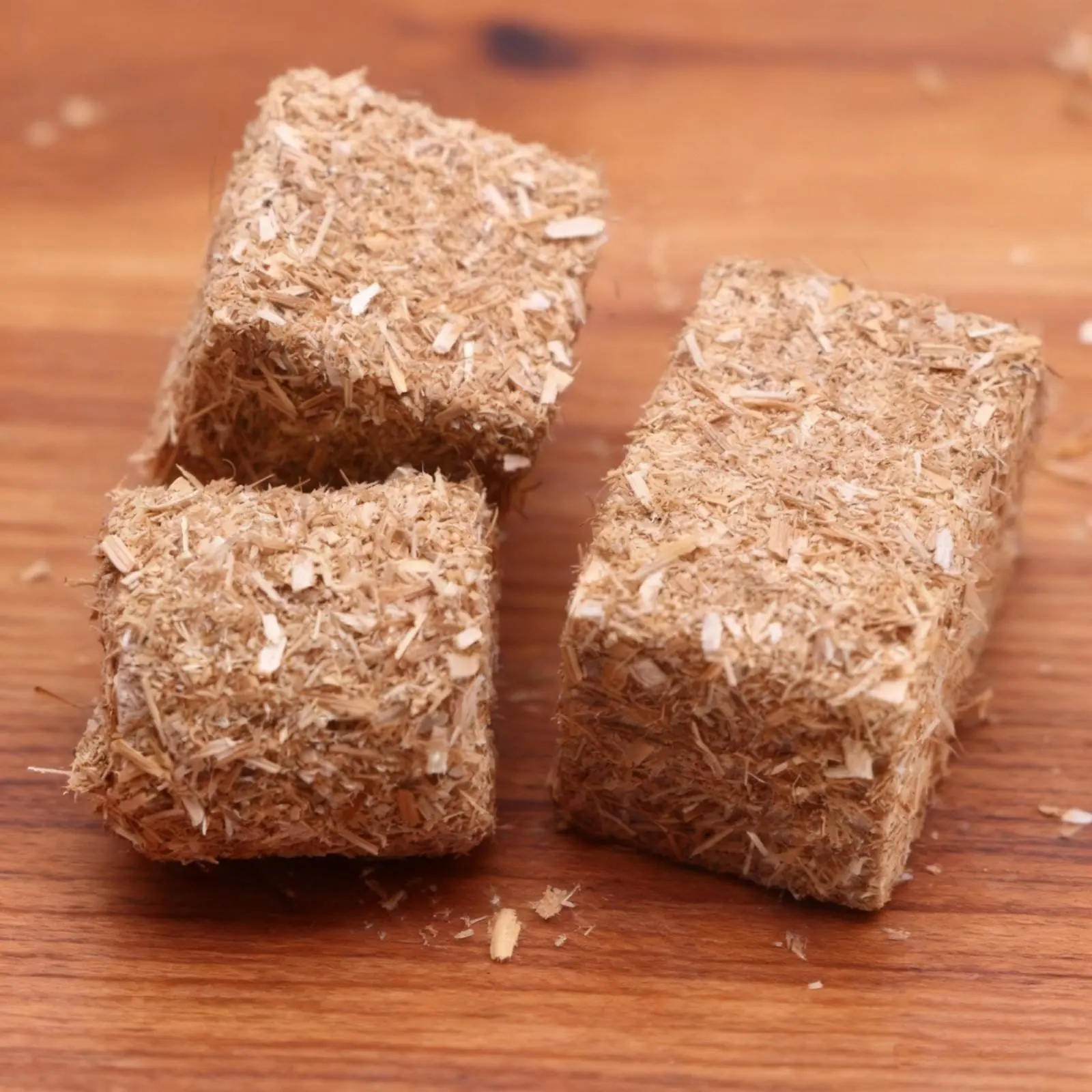 4 Pieces Mini Hay Bale Micro Landscape Mini Straw Bale Haystack Decoration Rustic Miniature Prop Lightweight