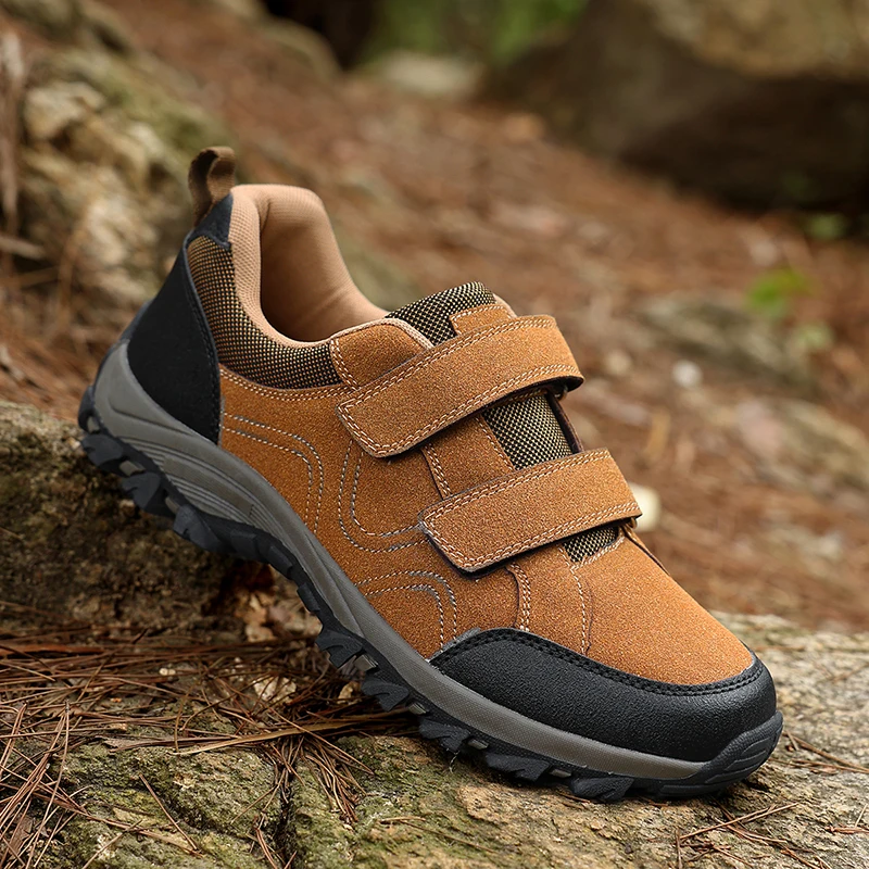 

New Designers Style Men's Sneakers Waterproof Leather Hiking Shoes Men Fashion Outdoor Trekking Tourism Shoes Non-slip Male Shoe