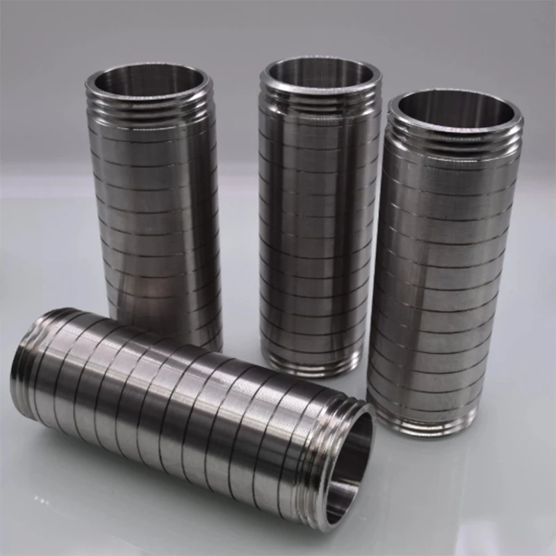 Piezas torneadas CNC de acero inoxidable personalizadas, servicio de torneado de precisión CNC con proceso de desbarbado