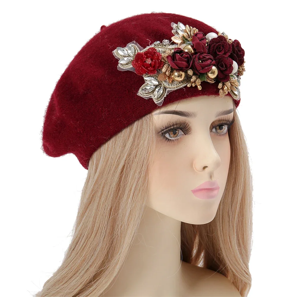 

Elegant Pearls Rhinestone Berets for Women Warm Winter Hats Skullies Beanies Vintage Female Bonnet Hats Solid Color BeretsCaps