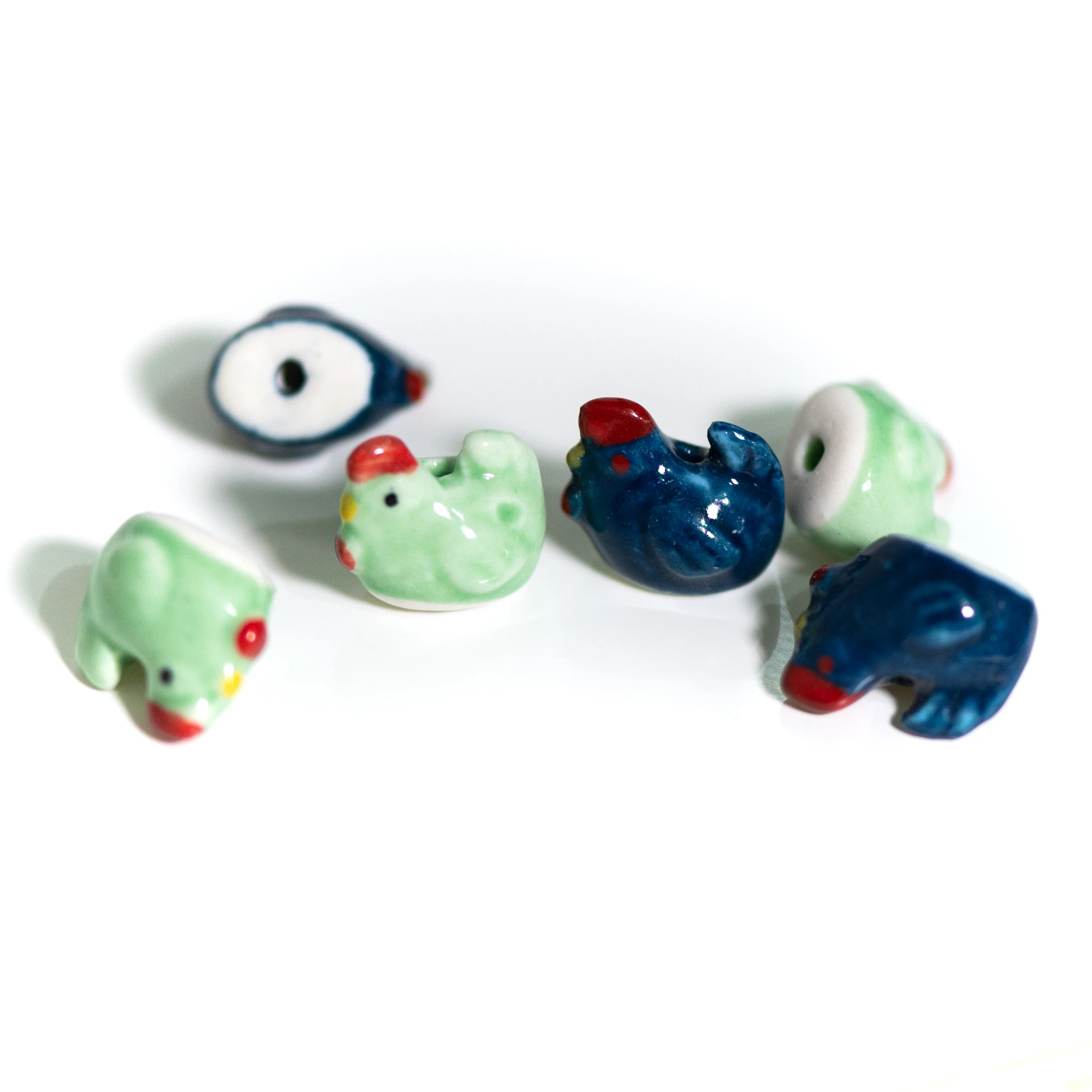 Handmade Ceramic Chicken Beads 15-18mm, 2.5-3mm Hole, Hand-Painted Farm Animal Beads for DIY Jewelry Making, High-Temperature Fi