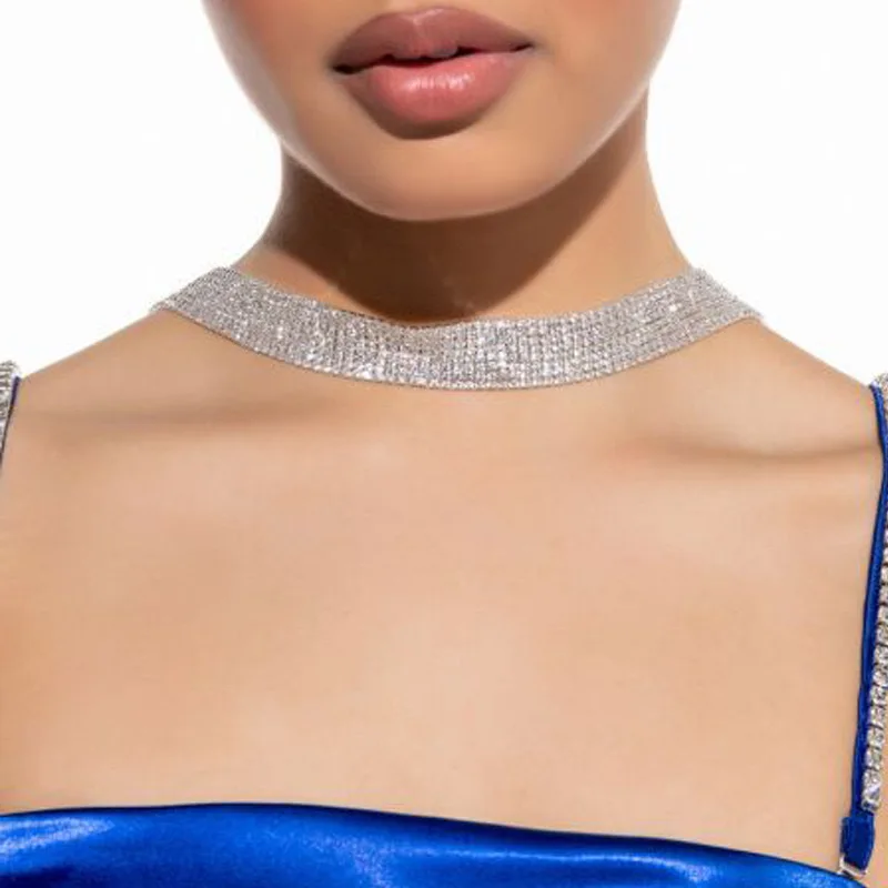 Cadena trasera de diamantes de imitación con borlas multicapa para mujer, joyería de cadena de cuerpo de club nocturno, estilo de cuello colgante de moda