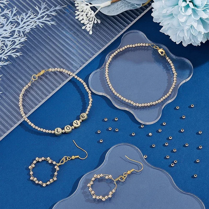 100pcs 18K Arany Futam gyöngyök Arany plated Fém Gyöngyszem Szóközbillentyű Sárgaréztábla Csodabogár számára ékszer bracelet Nyakdísz Gyártás DIY kiegészítők 3-6MM