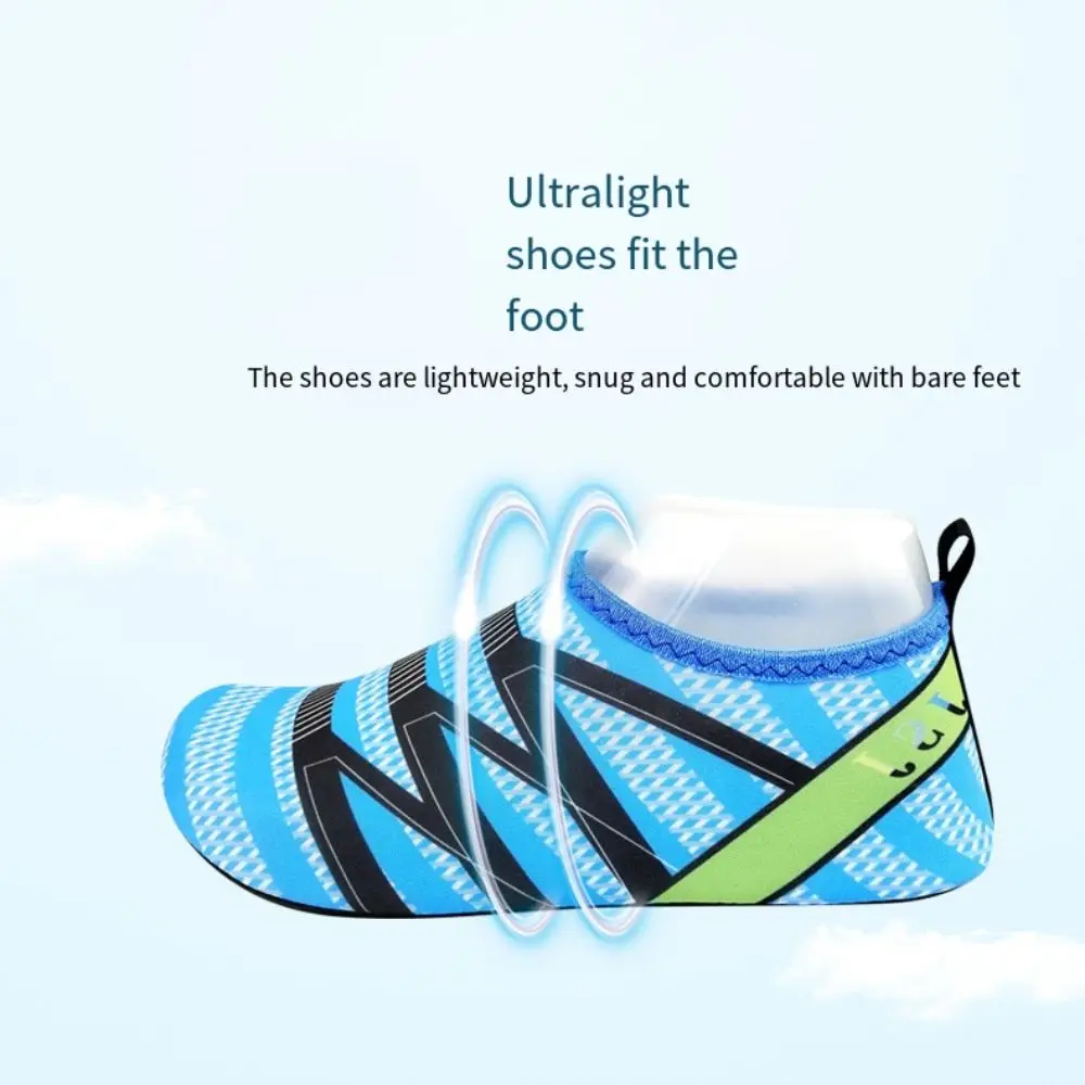 Nnti-slip Quick-Drying Water Shoes Unisex Flat Swimming Sandals Size 34-43 Wear-Resistant Surfing Sneakers Footwear