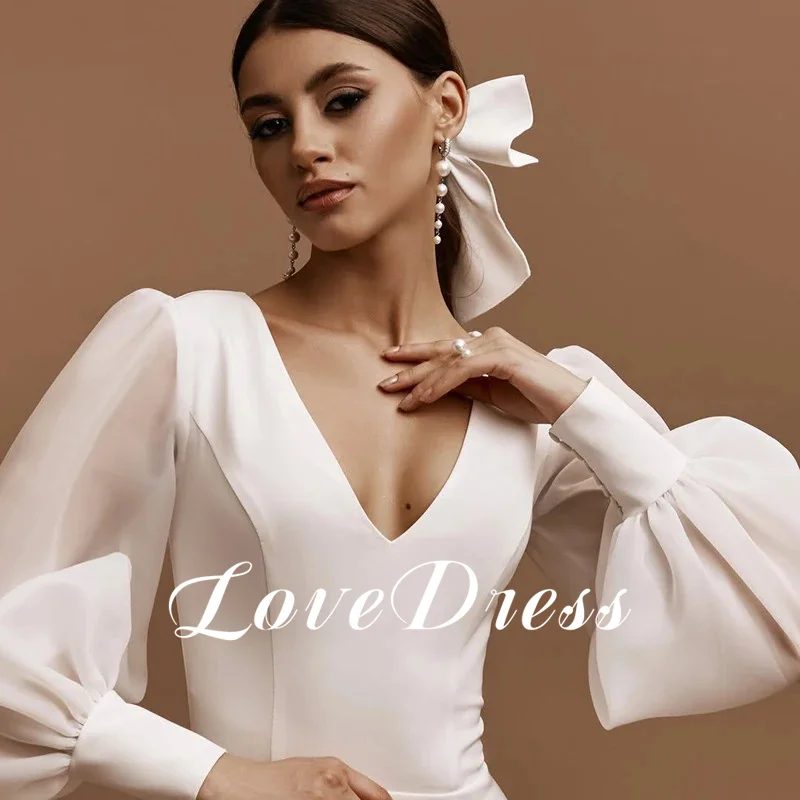 Simple A-Line Ivory Long Sleeves Wedding Dresses Sexy Deep V-Neck Backless with Button Floor-Length Bridal Gowns 2026 Customized
