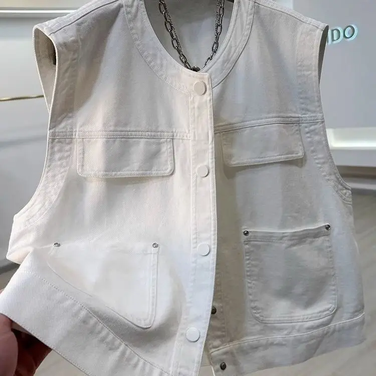 

2026 Women's Clothing Casual Denim Vest Coats Sleeveless Fashion Loose Waistcoats Ropa Mujer O-neck Pockets Korean Tanks Jackets