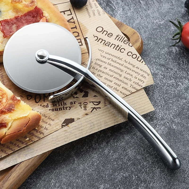 Zinc alloy single wheel pizza knife, round knife, zinc alloy handle, kitchen cooking tool, cake slicer