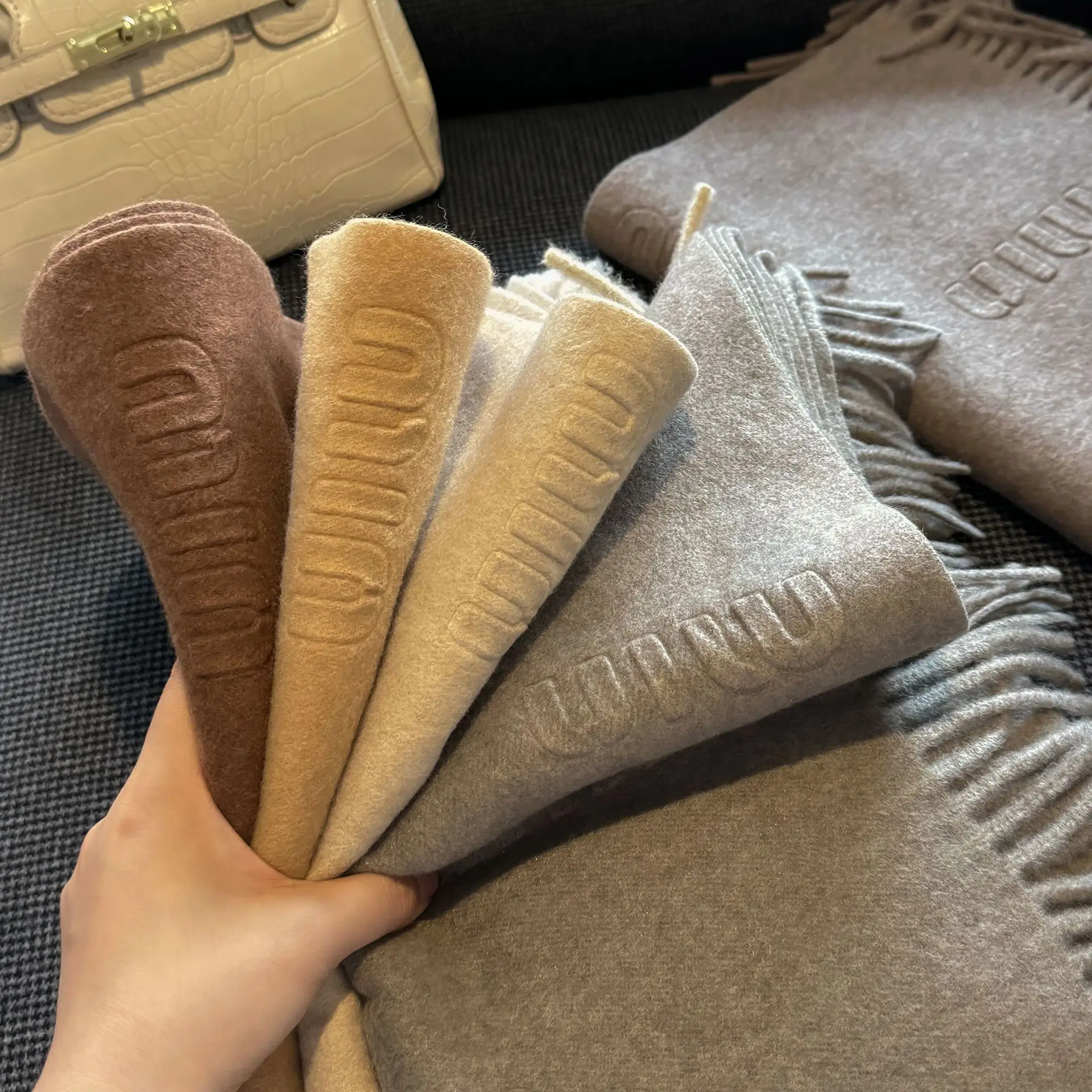 Fashion Design Blend Wool Scarf Women Embossed Simple Warm Muffler Female New Type Imitation Cashmere Thick Fringed Shawl Ladies