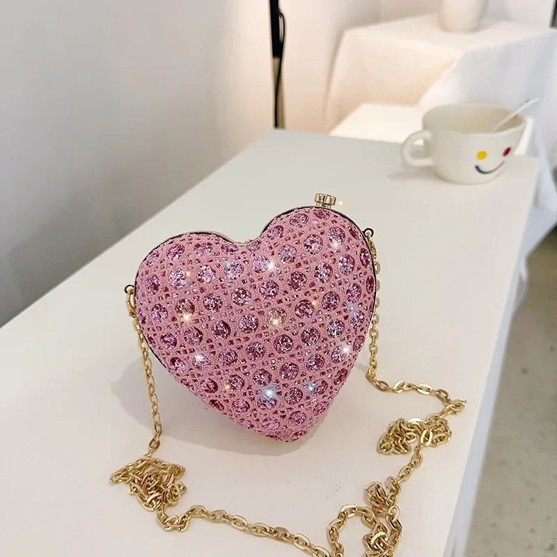 Shiny Rhinestones Women Heart Shape Clutch Purse Lady Gold Evening Minaudiere Bags Bridal Wedding Handbags Formal Party Purses