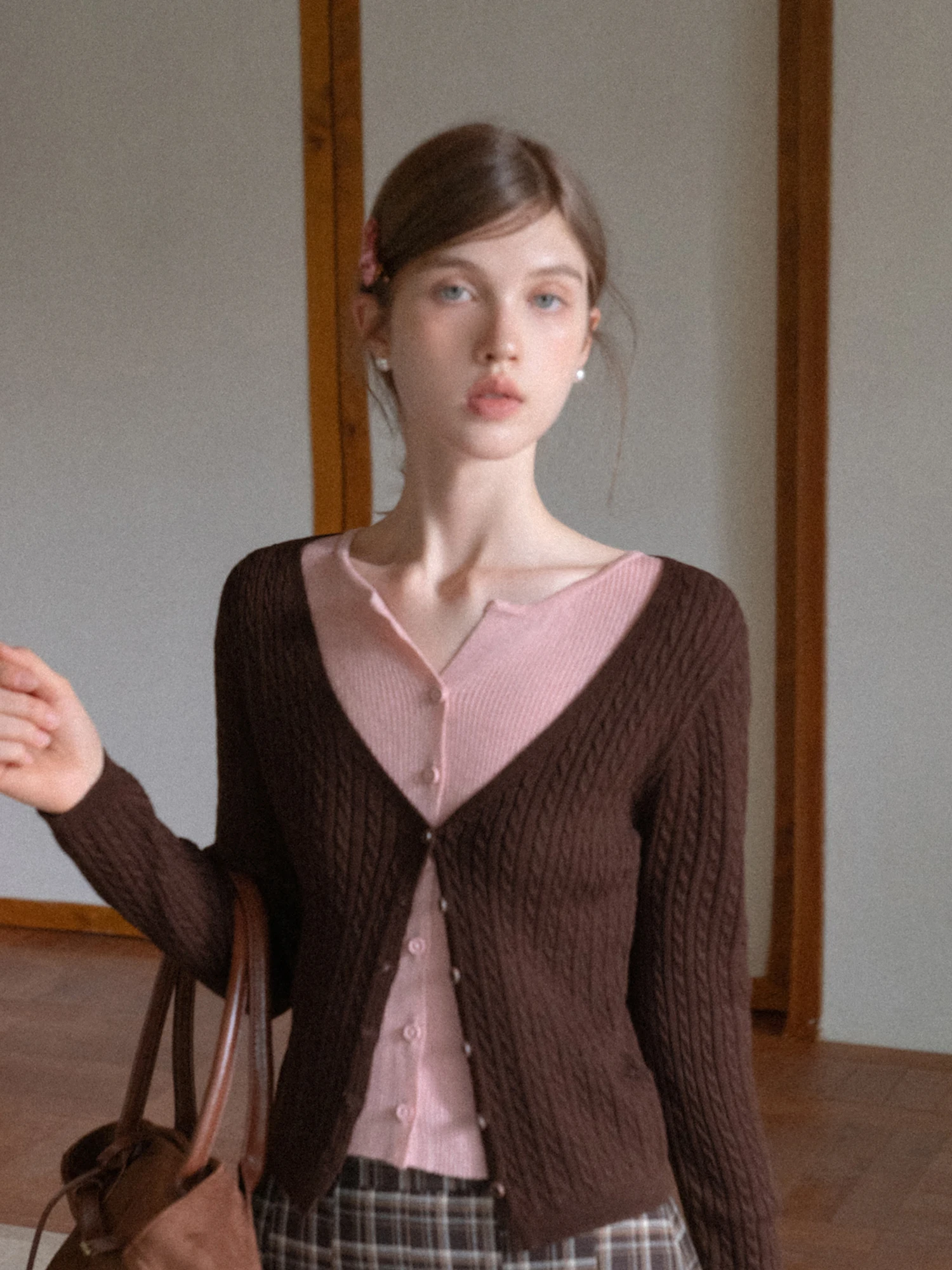 

Eggka Color Blo Long Sve Slim Fit Knitted Top Soft Polyester Fiber Sweet Sle Daily Wear V Ne Button Closure