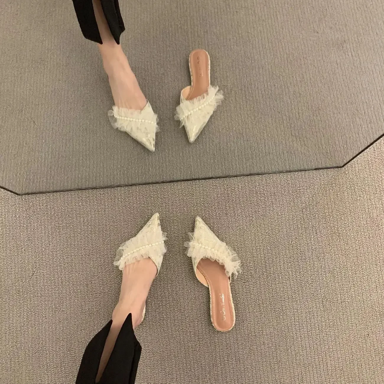 Płaskie sandały Mules Pointed Toe Outside Woman Slippers Shoes for Women Slides Lace Job Apricot Sale on Offer Korea Style I Vip G