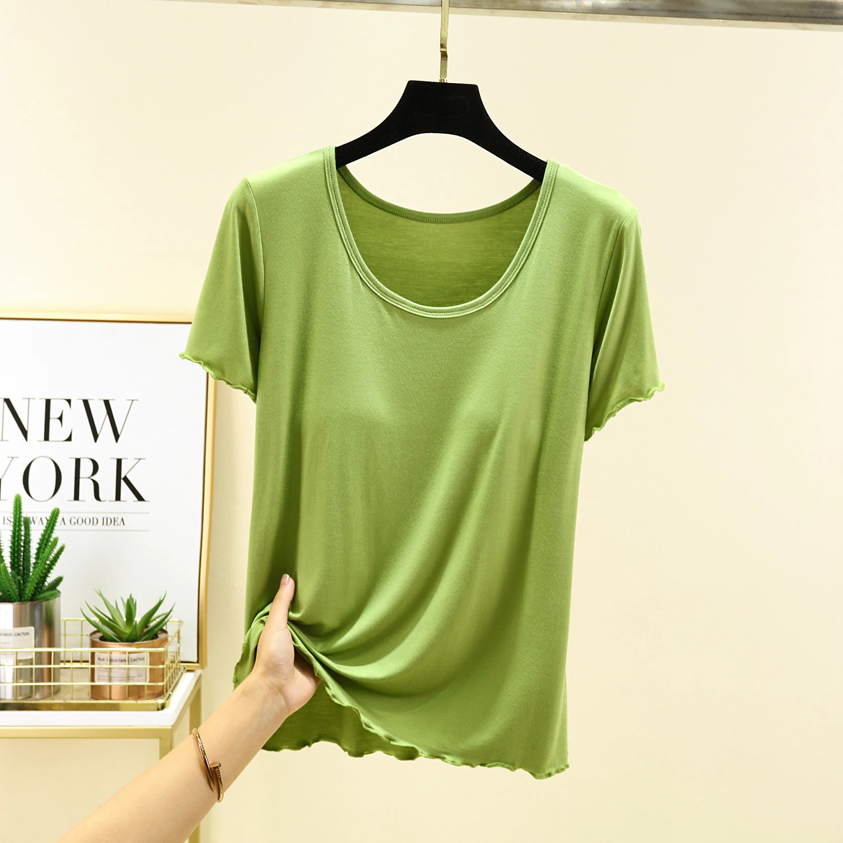 Avocado green