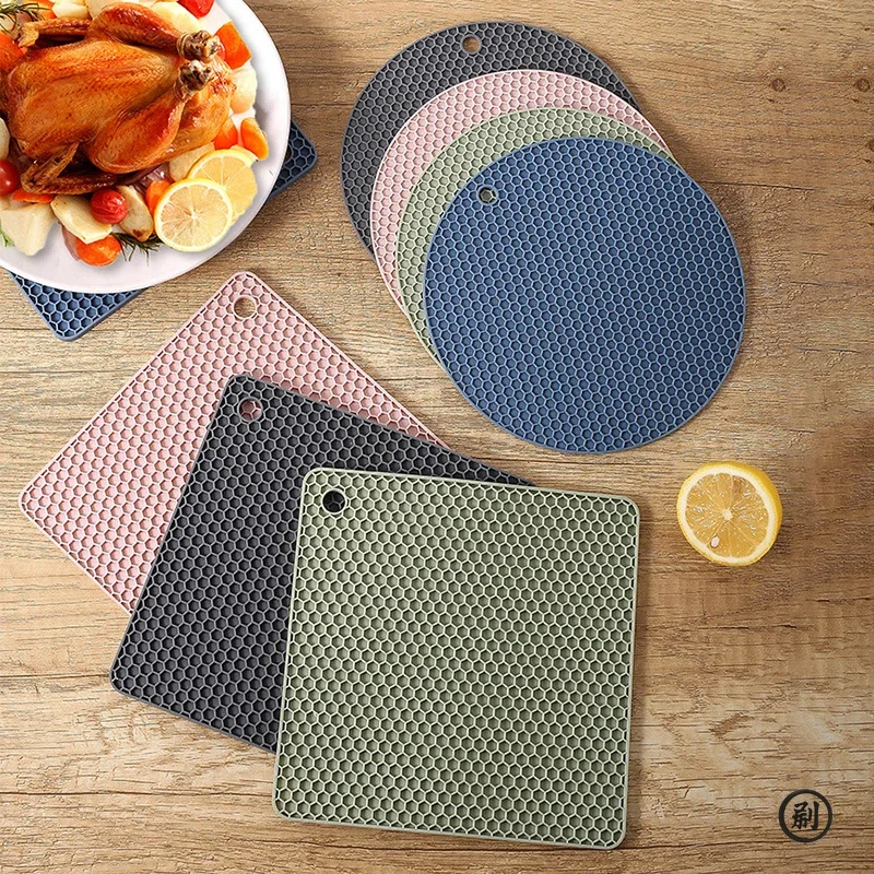 

2/4 PCS Multifunction Heat Resistant Silicone Mat Drink Cup Coasters Nonslip Pads Pot Holder Table Placemat Kitchen Accessories