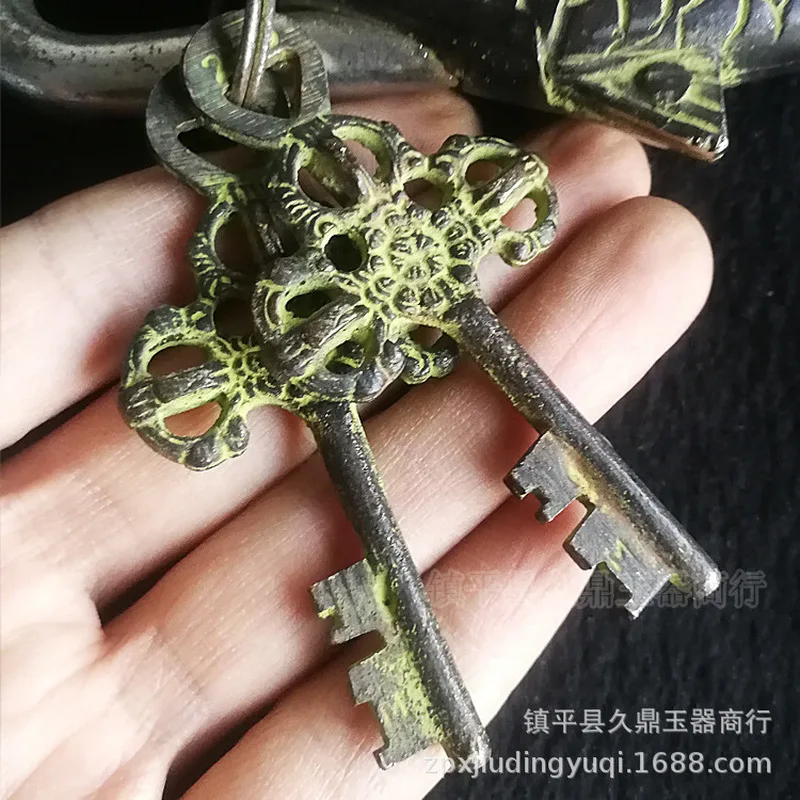 Antiques & Miscellaneous 18cm Large Bronze Fish-Shaped Locks for Home & Office Decor