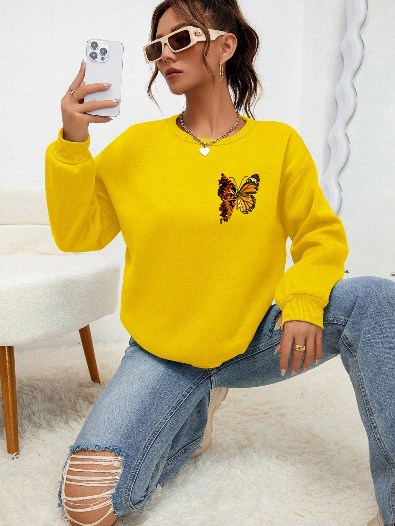 Withered Leaf Butterfly Printing Tops Woman Warm Fleece Sweatshirt Casual S-Xxl Tracksuit Autumn Fashion Versatile Clothes New