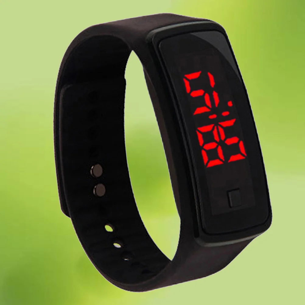 ساعة يد رقمية LED سوداء بسوار من السيليكون للجنسين للاستخدام الخارجي، تصميم بسيط، سوار معصم قابل للتعديل مريح للجري #3
