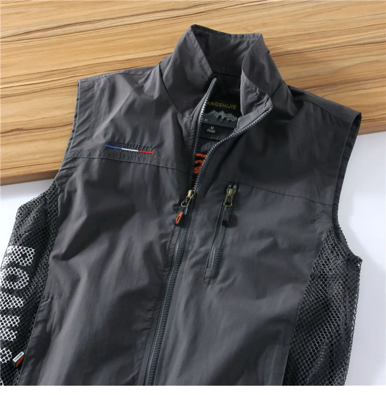 Autumn and winter new outdoor jacket men breathable autumn coat men solid color standing collar polo vest