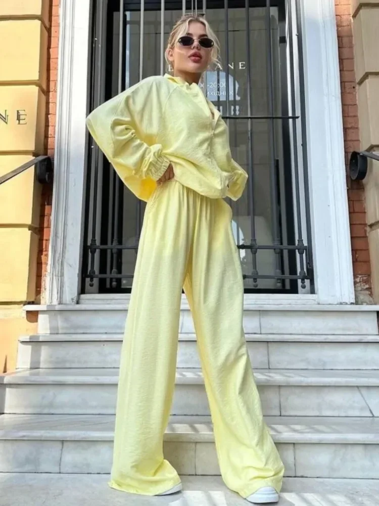 

Весенне-осенние новые спортивные костюмы для женщин 2025 года, модный кардиган на молнии, пальто и свободные спортивные штаны, комплекты из 2 предметов, однотонная спортивная одежда для бега