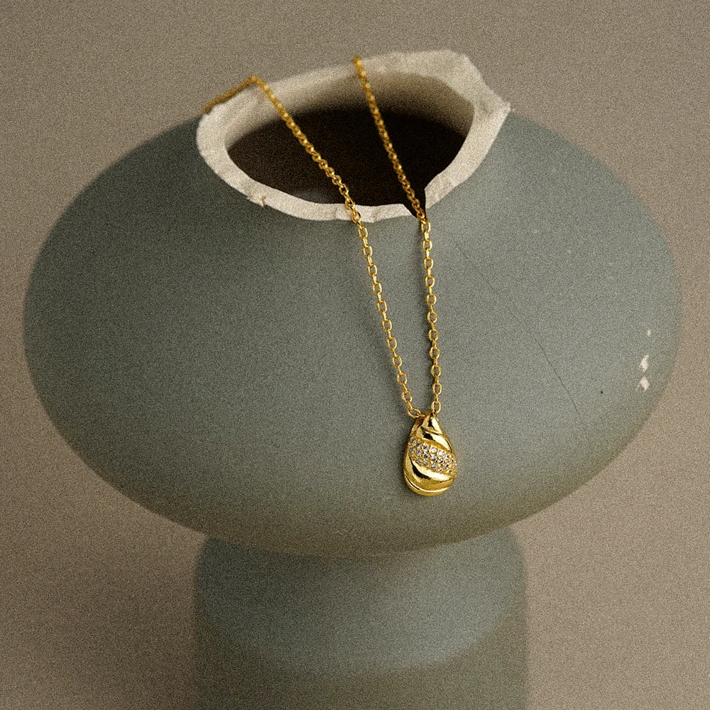 ENFASHION Para Mujer Rain Drop Zircon Pendant Necklace For Women's Stainless steel 18K Plated Gold Delicate Jewelry Gift P253645