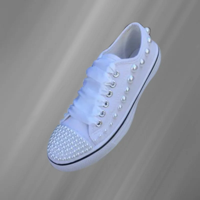 Branco low-top pérola fita acessórios estilo personalizado sapatos de lona integrados esportes casuais sapatos femininos 35-46