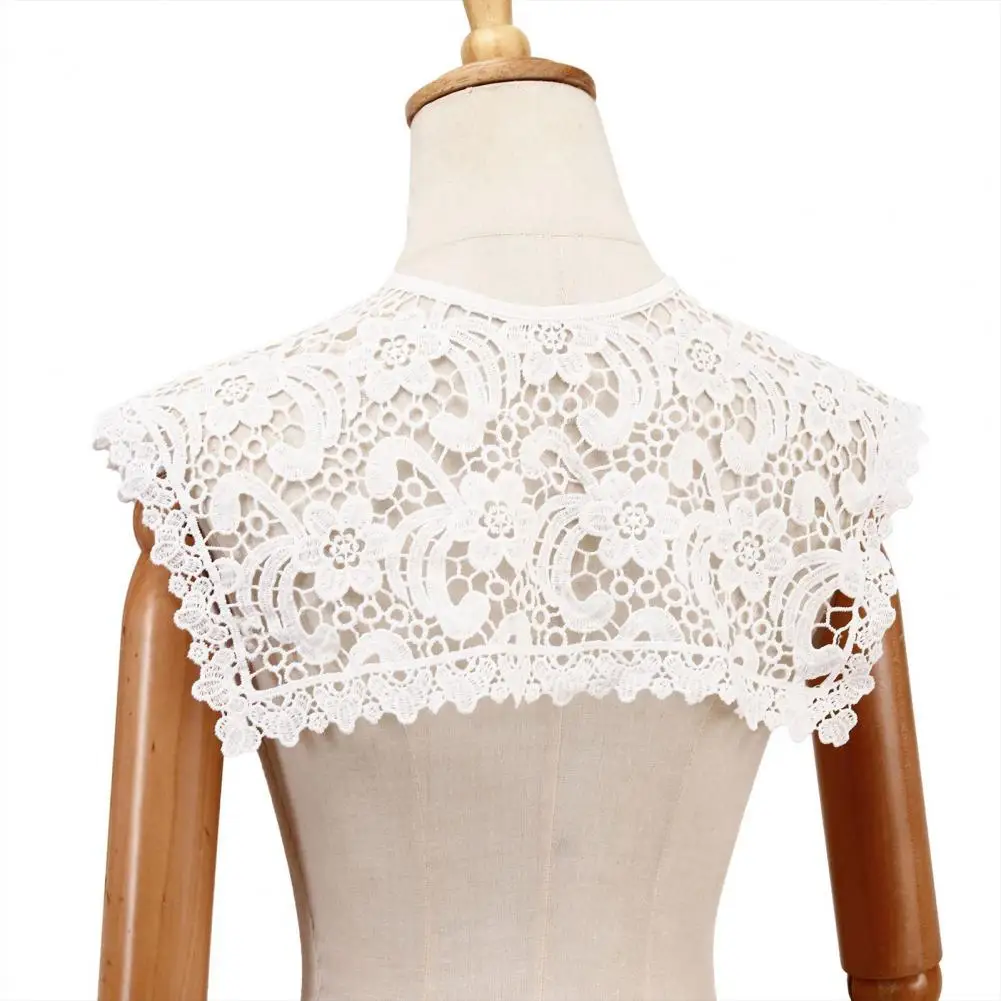 Layering Accessory for Shirts Detachable Lace Collar Vintage Lace Detachable False Collar Floral Hollow Lapel Choker Necklace