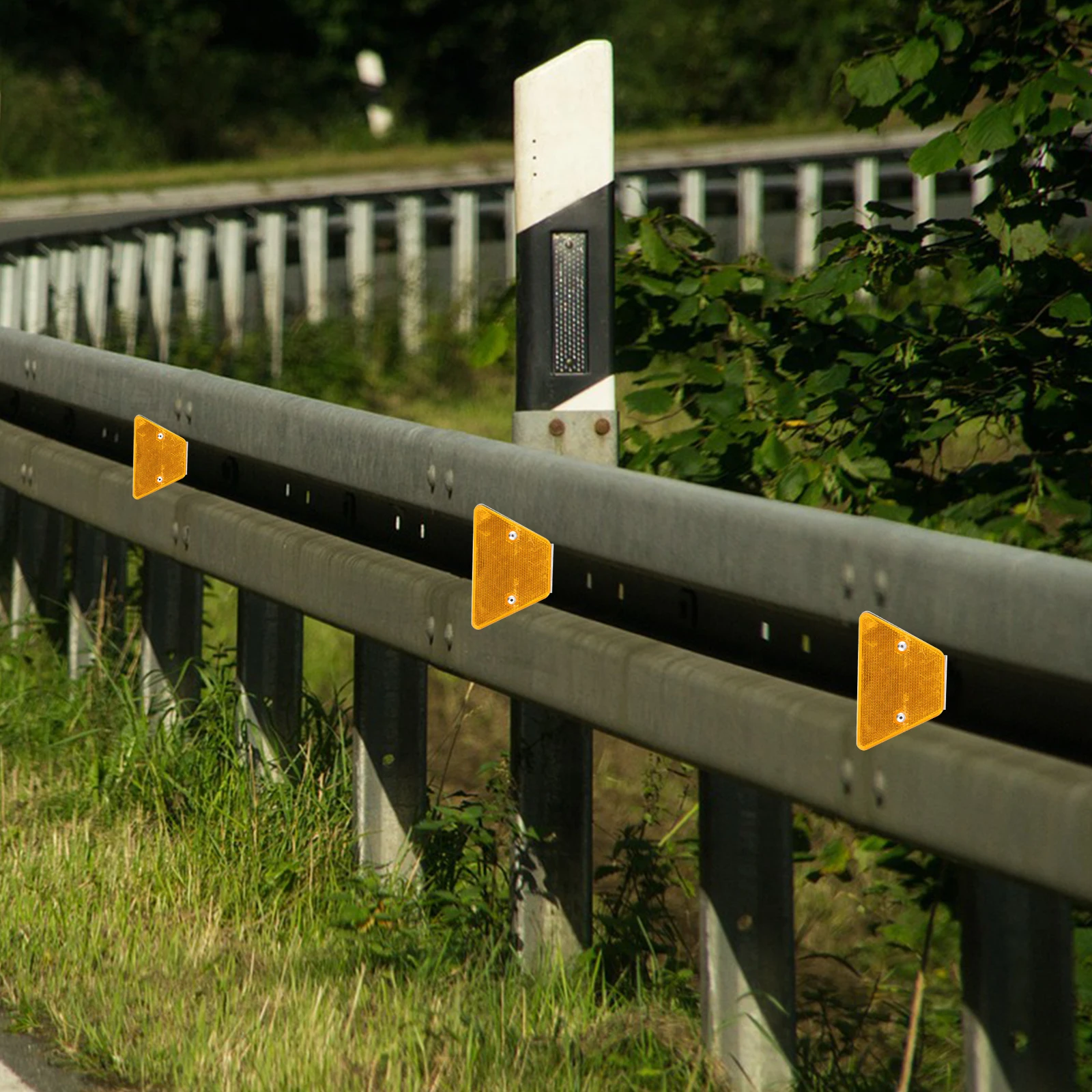

Delineator Reflective Markers Driveway Attached Plastic Reflectors Yellow Heavy Duty Pavement