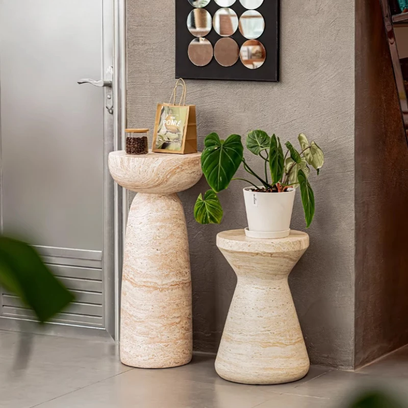 Designer High Side Table Artistic Accent End Table for Living Room Sofa Home Furniture Creative Small Coffee Table for Bedroom