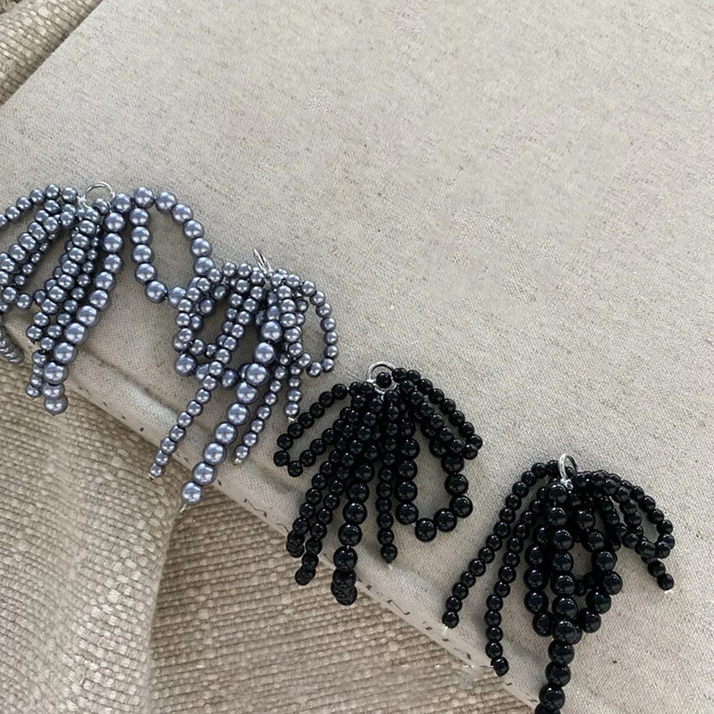 DIY Shoelaces Clips Pearl Beaded Shoe Lace Charms Buckle Sneaker Pearl Bow Sneaker Decorations Keyring Pendant Boot Accessories